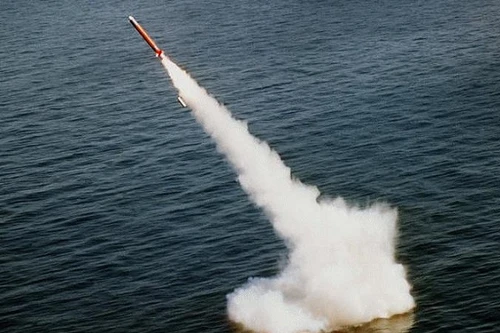 Ba Lan mua tên lửa Tomahawk của Mỹ trang bị cho tàu ngầm 