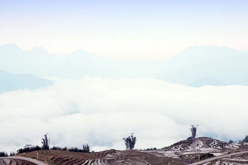 Ngược nguồn dòng xanh sông Hồng