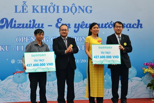 Khởi động dự án “Mizuiku - Em yêu nước sạch”