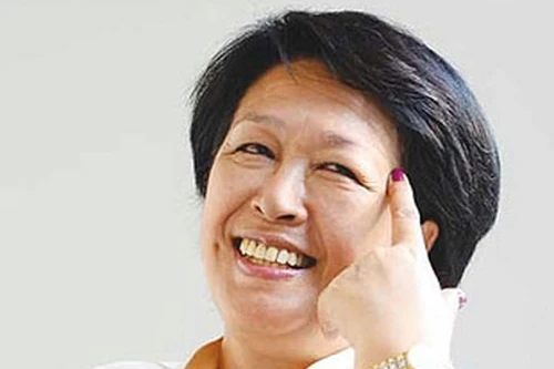 Bà Tôn Nữ Thị Ninh ra mắt sách