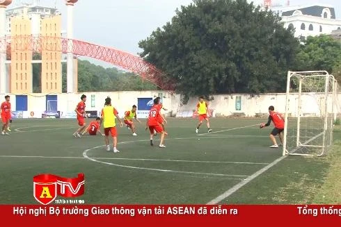 Ấn tượng với loạt trận tứ kết giải bóng đá học sinh THPT Hà Nội - Báo An ninh Thủ đô