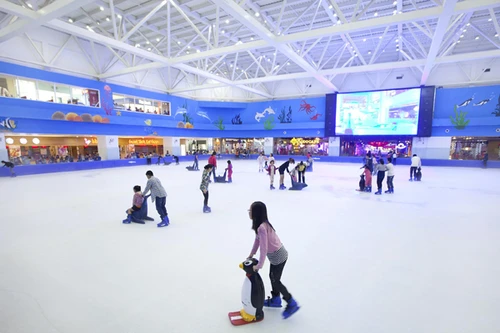 Khám phá sân băng Vinpearl giá chỉ từ… 45 ngàn đồng