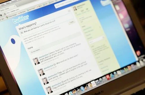 “Lật tẩy” mạng xã hội “phá” Cuba