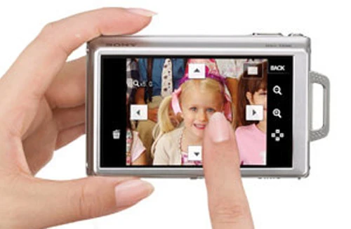 Phát bệnh kỳ lạ vì… nghiện công nghệ cao