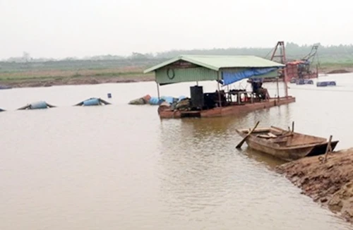 “Đánh” mạnh “cát tặc” trên sông Hồng