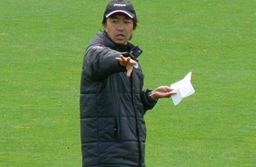 Từ nói đến làm rất xa nhau