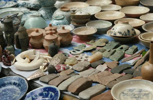 Chợ phiên trong lòng phố cổ