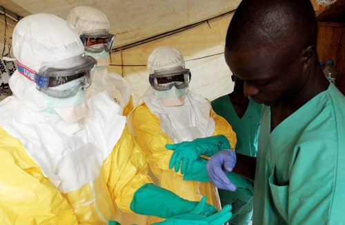 Cuộc chiến sinh tử ở “rốn” đại dịch Ebola 