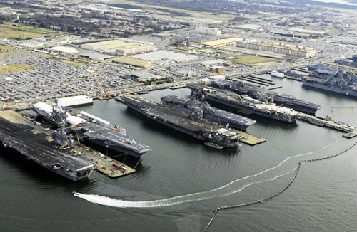 Nổ súng tại căn cứ hải quân Mỹ, 2 người chết