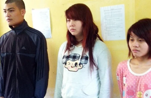 Cặp tình nhân tuổi teen bắt cóc thiếu nữ ép bán dâm