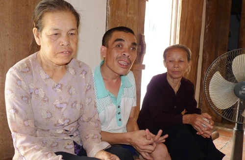  Chuyện của một người đàn bà đi hỏi vợ cho chồng và sức mạnh của lòng nhân ái