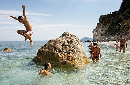 Những quan niệm sai khi đi biển