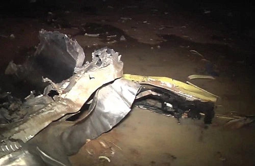 Nhân chứng thấy máy bay trúng sét, rơi tự do