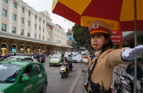Chủ động phương án và lực lượng đảm bảo tuyệt đối an toàn giao thông