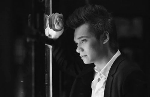 Khắc Việt tri ân khán giả Hà Nội