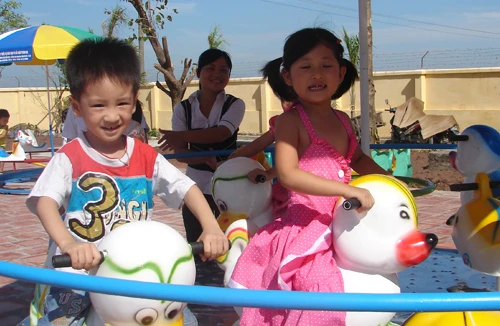 Bất bình đẳng trường công - trường tư