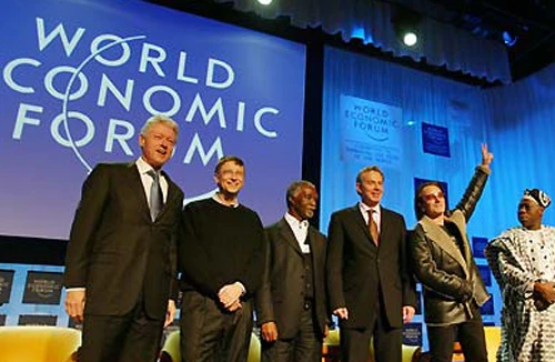 Bàn nhiều vấn đề nóng bỏng