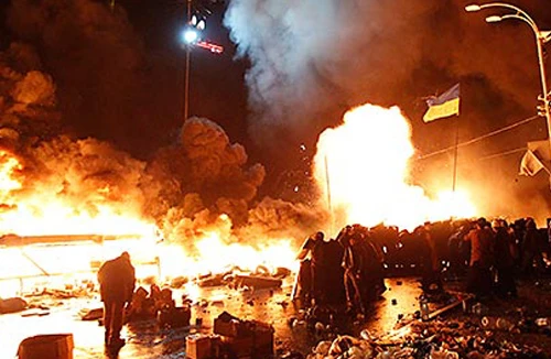 Tổng thống Ukraine tuyên bố sẽ tổ chức bầu cử sớm: Dấu hiệu hạ nhiệt căng thẳng