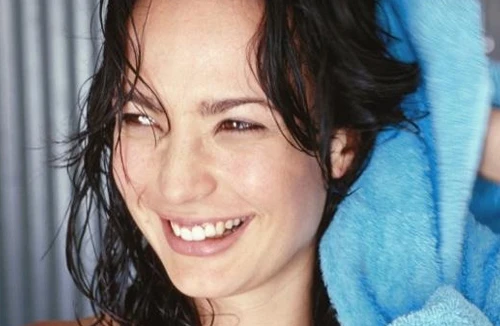 Thói quen xấu làm rụng tóc