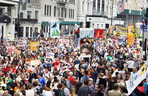 Hành động ngay bảo vệ Trái đất