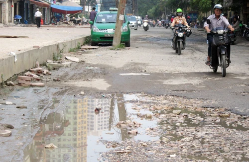 Dự án cống hóa mương Nguyên Hồng: Cần đẩy nhanh tiến độ thi công