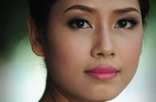 Thời trang Việt đến Ý