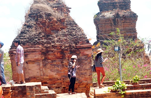 Du lịch Tết: Thận trọng kẻo mất vui