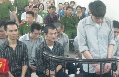 Vào tù vì hùa theo con rể đánh chết “trộm”