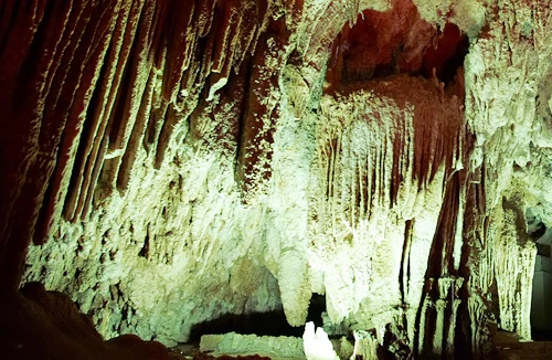 Thăm động “cầu được ước thấy”