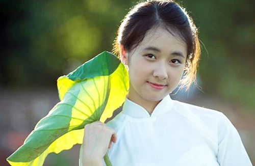 “Thiên nhiên và phụ nữ Việt Nam”