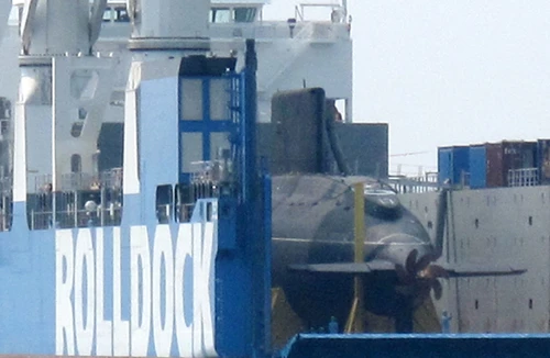 Tàu ngầm HQ183 - TP.HCM đã về đến vịnh Cam Ranh