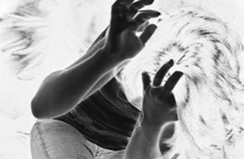 Từ nạn nhân đến kẻ thủ ác