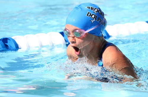 Bệnh nhân tim mạch lưu ý khi bơi lội