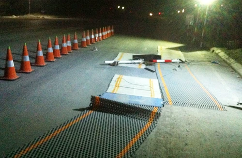 Cần chế tài mạnh xử nạn phá cân trọng tải