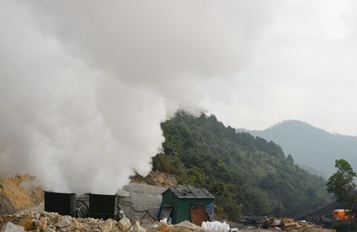 6 công nhân tử nạn trong vụ cháy hầm lò