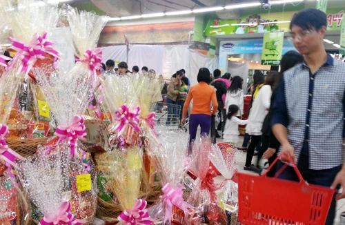 Thận trọng khi mua giỏ quà Tết