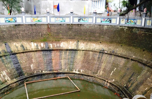 Sự thật về vụ hàng trăm người “bám trụ” giữ đất giếng Mộc và ngôi miếu cổ