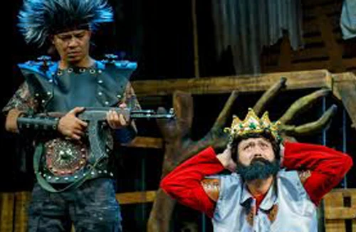 Kịch kinh điển kết hợp cùng... nhạc Pop