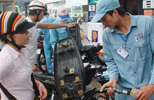 Có nghị định mới, vẫn chưa hết lo thị trường xăng dầu