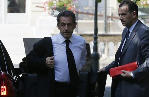 Ông Sarkozy sa cơ