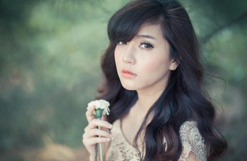 Muốn tạo dựng hình ảnh “sạch” và không cần đại gia “chống lưng”