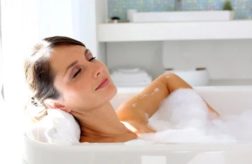 Trị bệnh thông thường bằng... nước