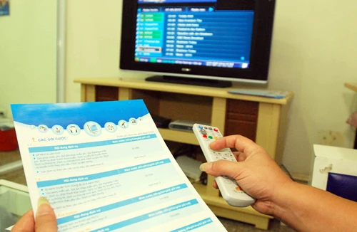 Truyền hình trả tiền mới chỉ “đua” giá cước