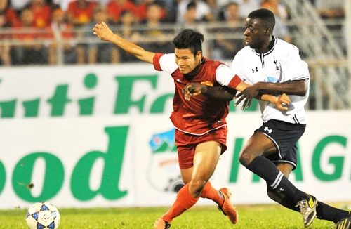 U19 Việt Nam thua U19 Tottenham 2-3: Không ảo vọng về thực lực