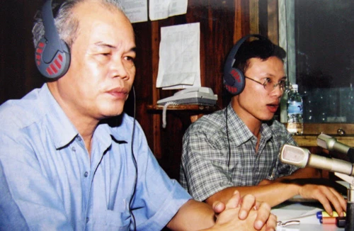 Đình Khải - người vẽ lại trận đấu