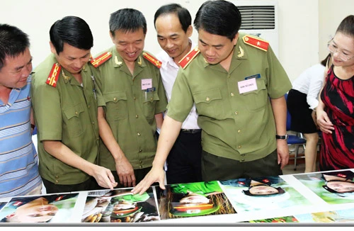 Nhân lên nét đẹp của người chiến sĩ Công an Thủ đô