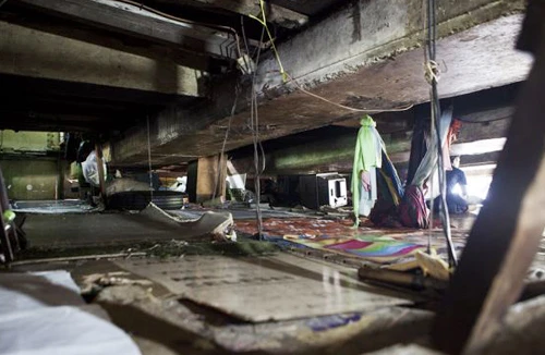 “Chung cư” dưới gầm cầu