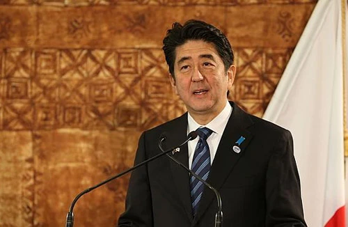 Luôn mở cánh cửa đối thoại với Trung Quốc 