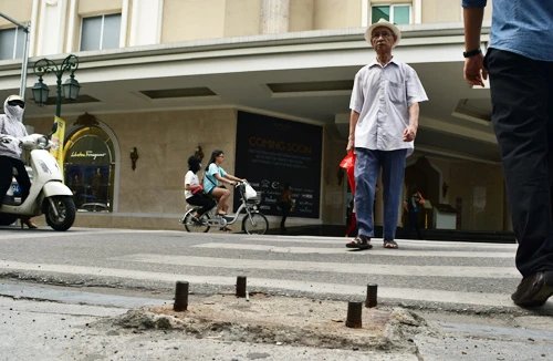 “Bẫy” trên phố Tràng Tiền