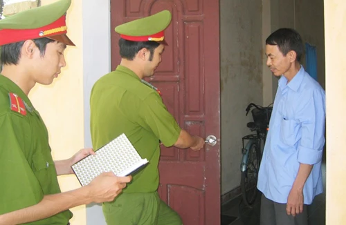 Còn lơ là, “mở” cửa nhà cho trộm